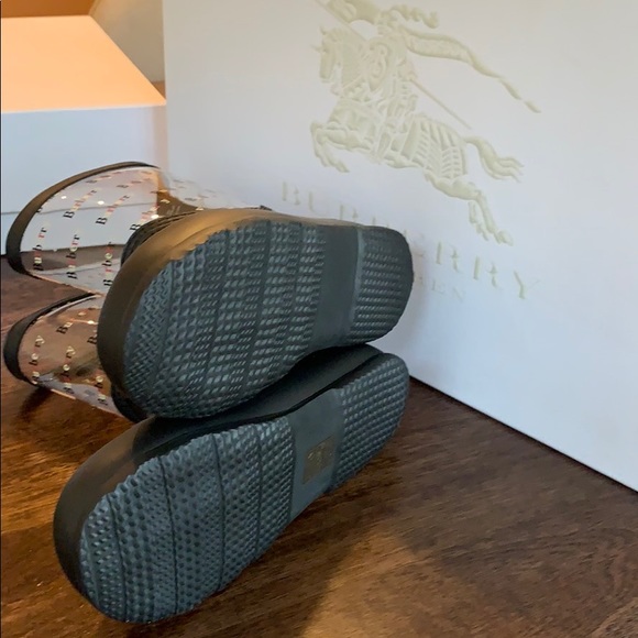 Burberry Frosty Waterproof children Rain Boot - Picture 4 of 8